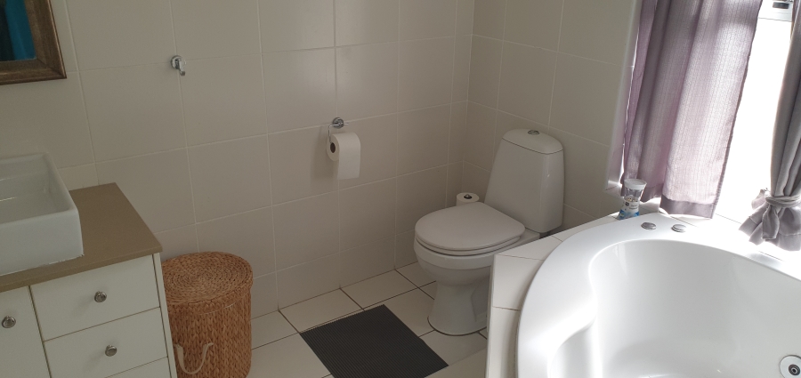 2 Bedroom Property for Sale in Hermanus Beach Club Western Cape